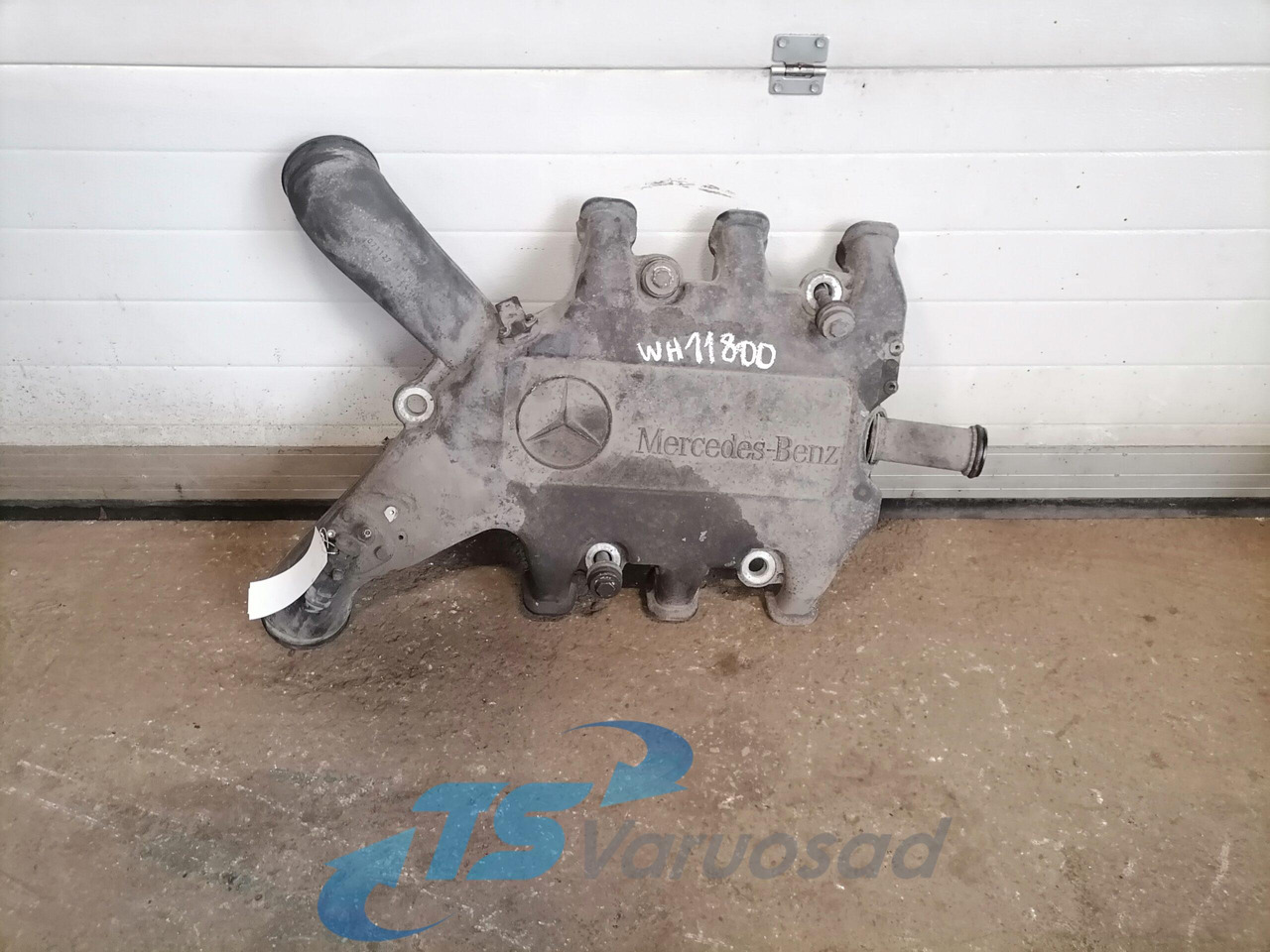 Mercedes-Benz Intake mainfold A5410981717 - Intake manifold for Truck: picture 1 Mercedes-Benz Intake mainfold A5410981717 - Intake manifold for Truck: picture 1