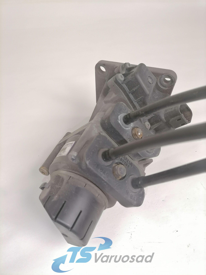 Scania Brake pressure control 1867518 - Brake valve for Truck: picture 1 Scania Brake pressure control 1867518 - Brake valve for Truck: picture 1