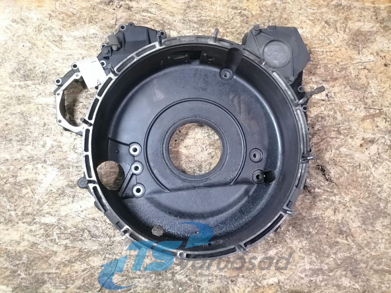 Flywheel for Truck Scania Flywheel housing 1940447: picture 6 Flywheel for Truck Scania Flywheel housing 1940447: picture 6
