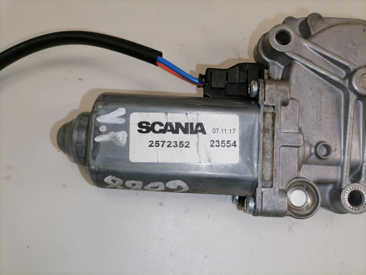 Scania Glass lift 2572352 - Window and parts for Truck: picture 4 Scania Glass lift 2572352 - Window and parts for Truck: picture 4