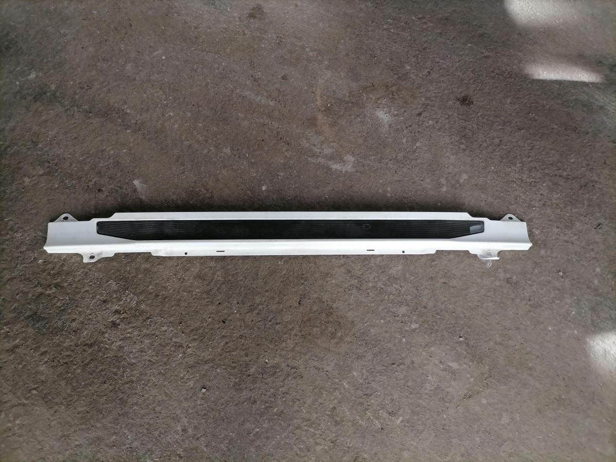 Scania Grille panel 1872160 - Grill for Truck: picture 3 Scania Grille panel 1872160 - Grill for Truck: picture 3