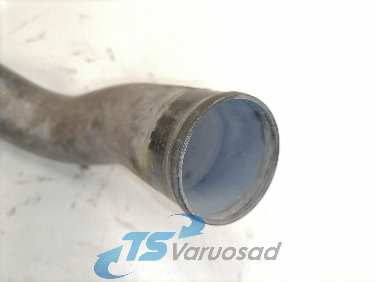 Scania Jahutusvedeliku toru, retarder 1892781 - Cooling system for Truck: picture 2 Scania Jahutusvedeliku toru, retarder 1892781 - Cooling system for Truck: picture 2