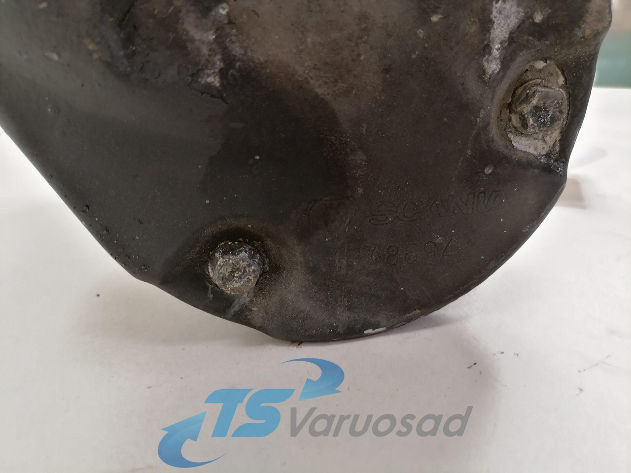 Scania Karterituulutuse õliaurude separaator 1921821 - Crankcase for Truck: picture 5 Scania Karterituulutuse õliaurude separaator 1921821 - Crankcase for Truck: picture 5