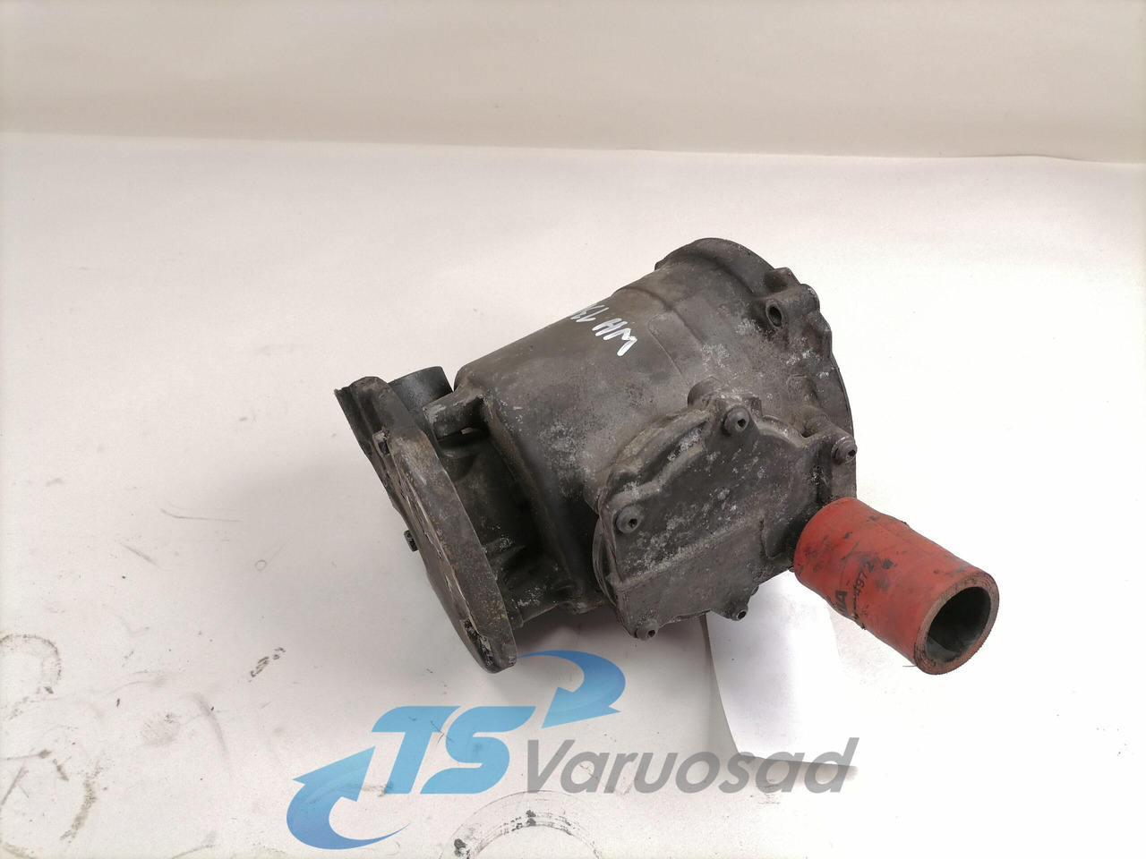 Scania Karterituulutuse õliaurude separaator 1921821 - Crankcase for Truck: picture 1 Scania Karterituulutuse õliaurude separaator 1921821 - Crankcase for Truck: picture 1