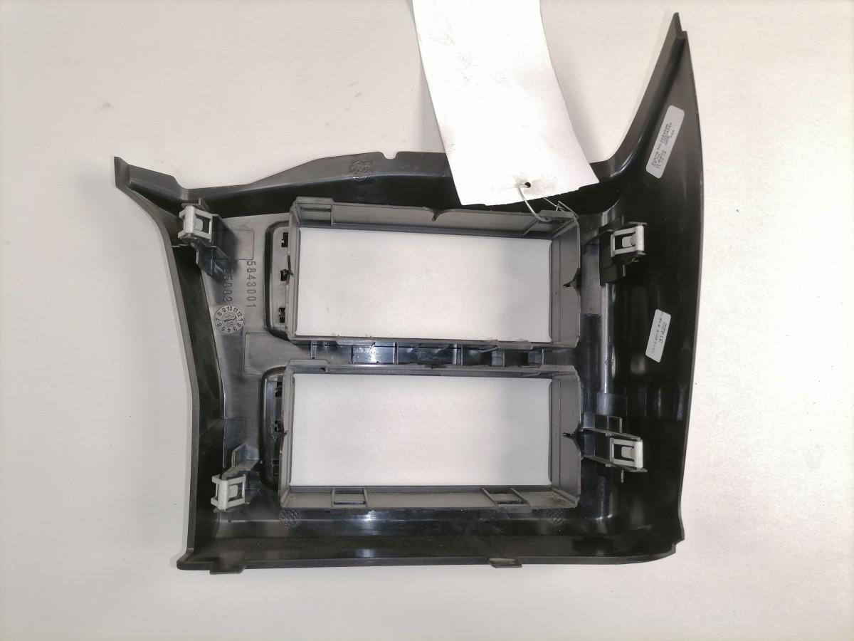 Scania Salongi plastik 2084596 - Universal part for Truck: picture 3 Scania Salongi plastik 2084596 - Universal part for Truck: picture 3