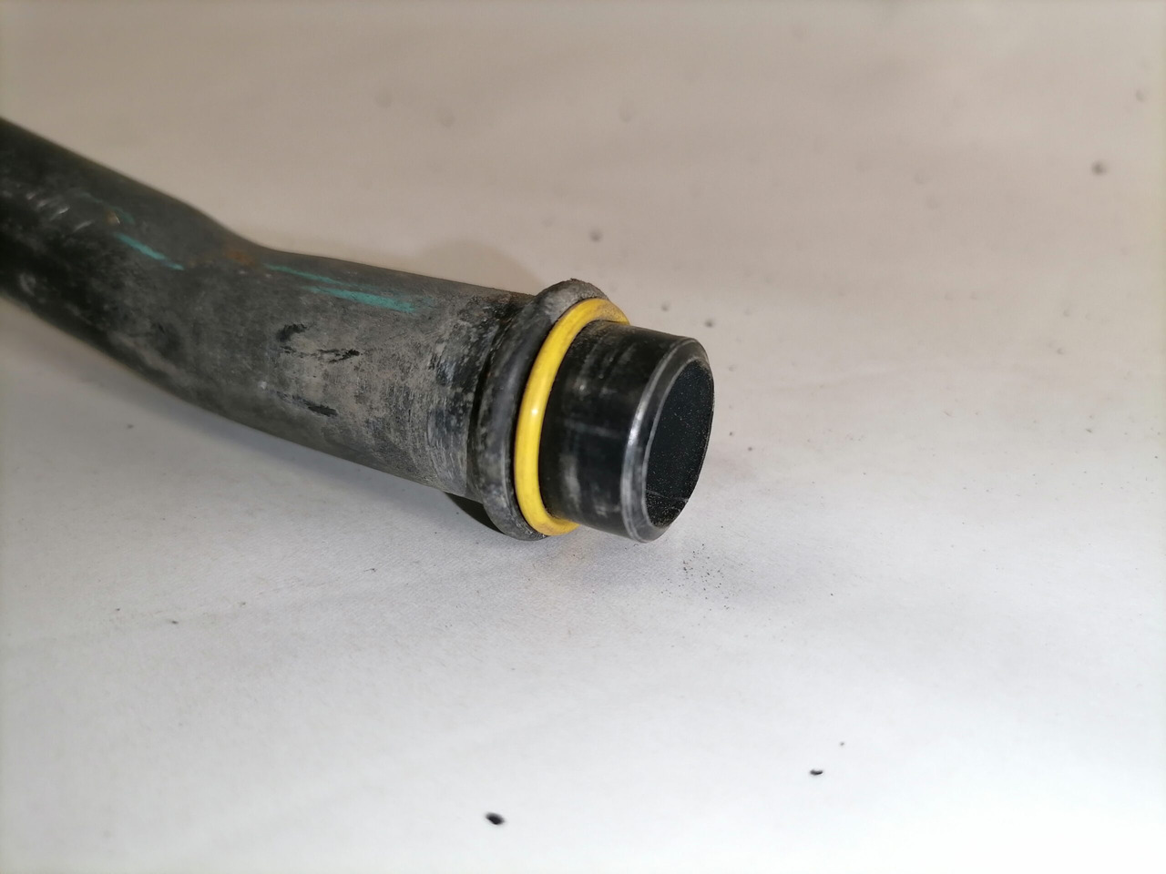 Volvo A/C pipe 20520679 - Heating/ Ventilation for Truck: picture 5 Volvo A/C pipe 20520679 - Heating/ Ventilation for Truck: picture 5