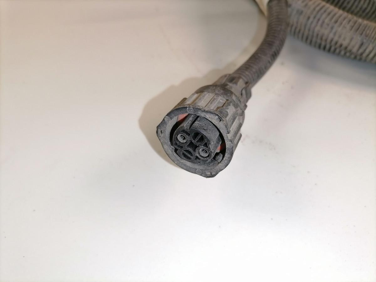 Volvo ADBlue kaabel 20927930 - Fuel system for Truck: picture 3 Volvo ADBlue kaabel 20927930 - Fuel system for Truck: picture 3