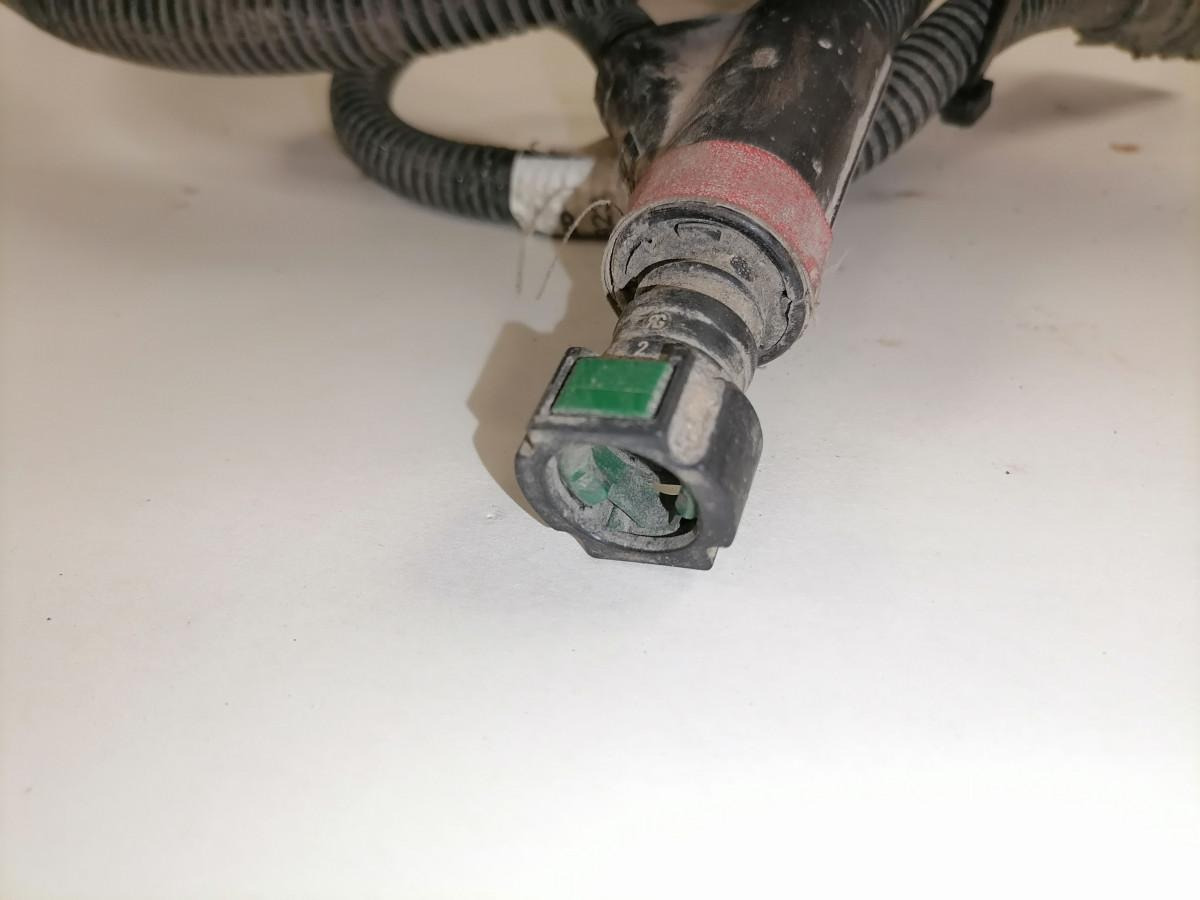 Volvo Adblue kaabel 20927923 - Fuel system for Truck: picture 5 Volvo Adblue kaabel 20927923 - Fuel system for Truck: picture 5