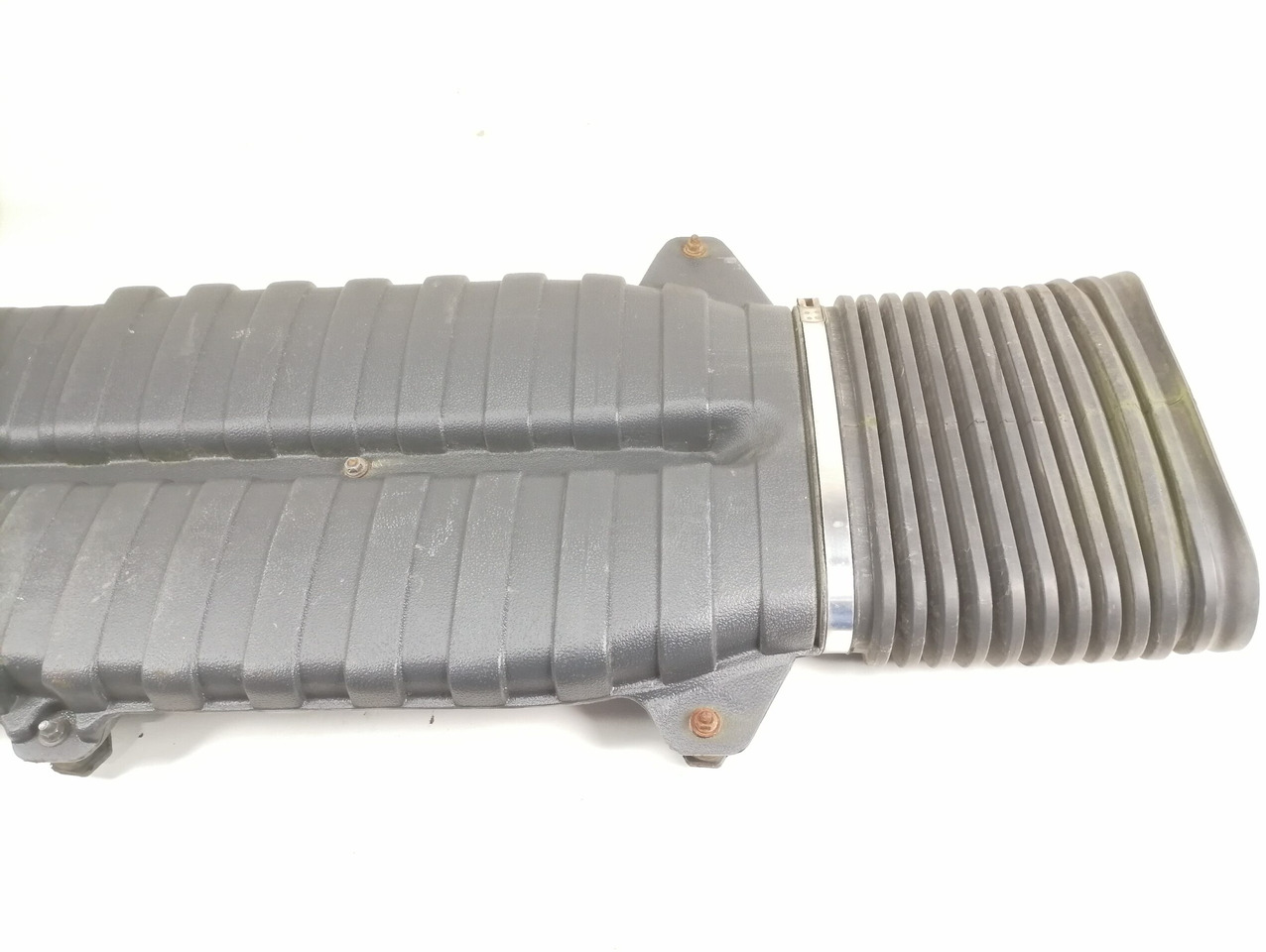 Volvo Air intake 8149814 - Air intake system for Truck: picture 3 Volvo Air intake 8149814 - Air intake system for Truck: picture 3