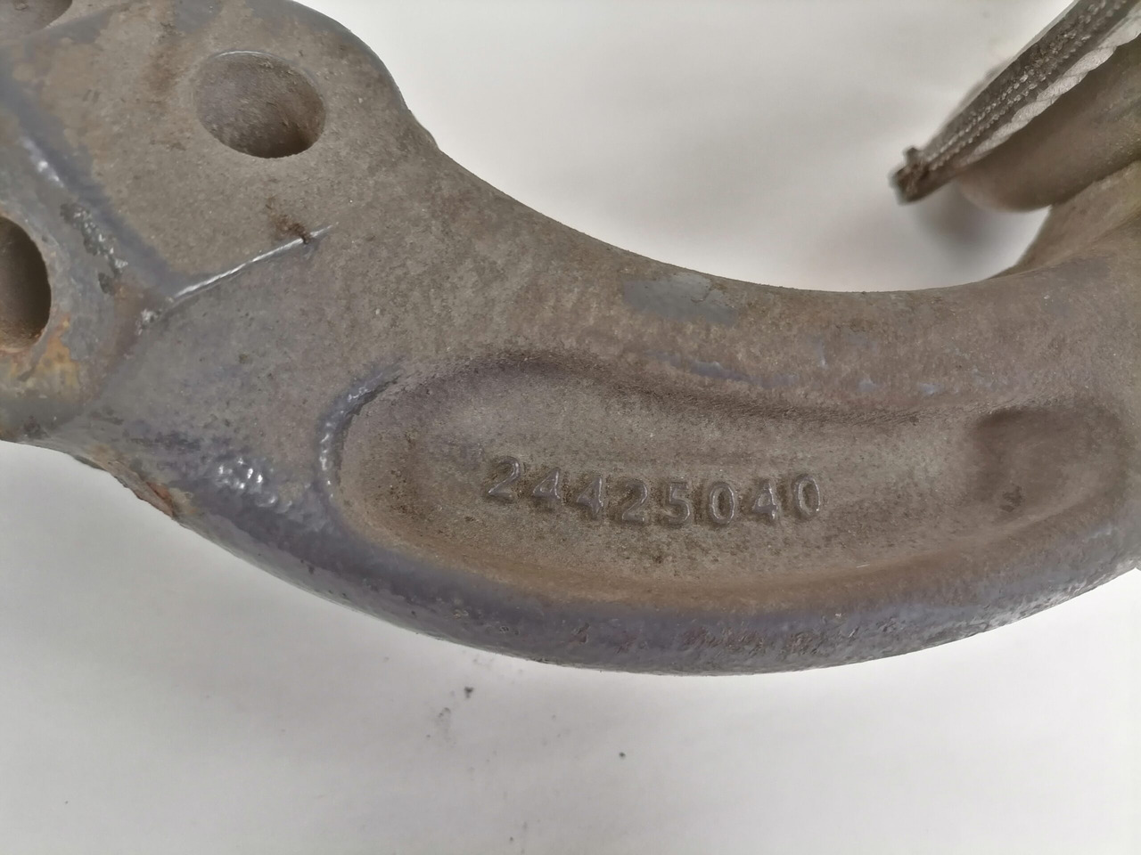 Volvo Air spring bracket 24425040 - Air suspension for Truck: picture 4 Volvo Air spring bracket 24425040 - Air suspension for Truck: picture 4