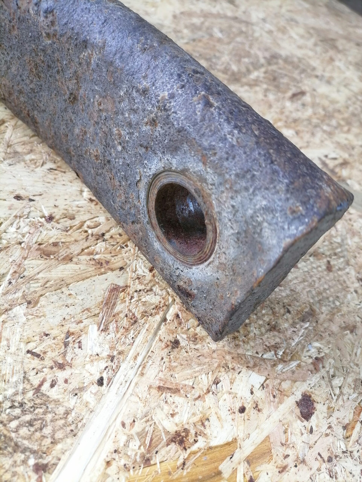 Volvo Anti-roll bar 20443075 - Anti-roll bar for Truck: picture 3 Volvo Anti-roll bar 20443075 - Anti-roll bar for Truck: picture 3