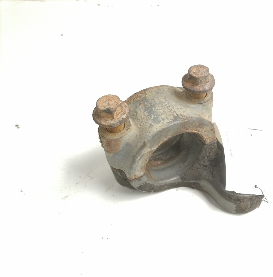 Volvo Anti-roll bar bracket 3173988 - Anti-roll bar for Truck: picture 2 Volvo Anti-roll bar bracket 3173988 - Anti-roll bar for Truck: picture 2