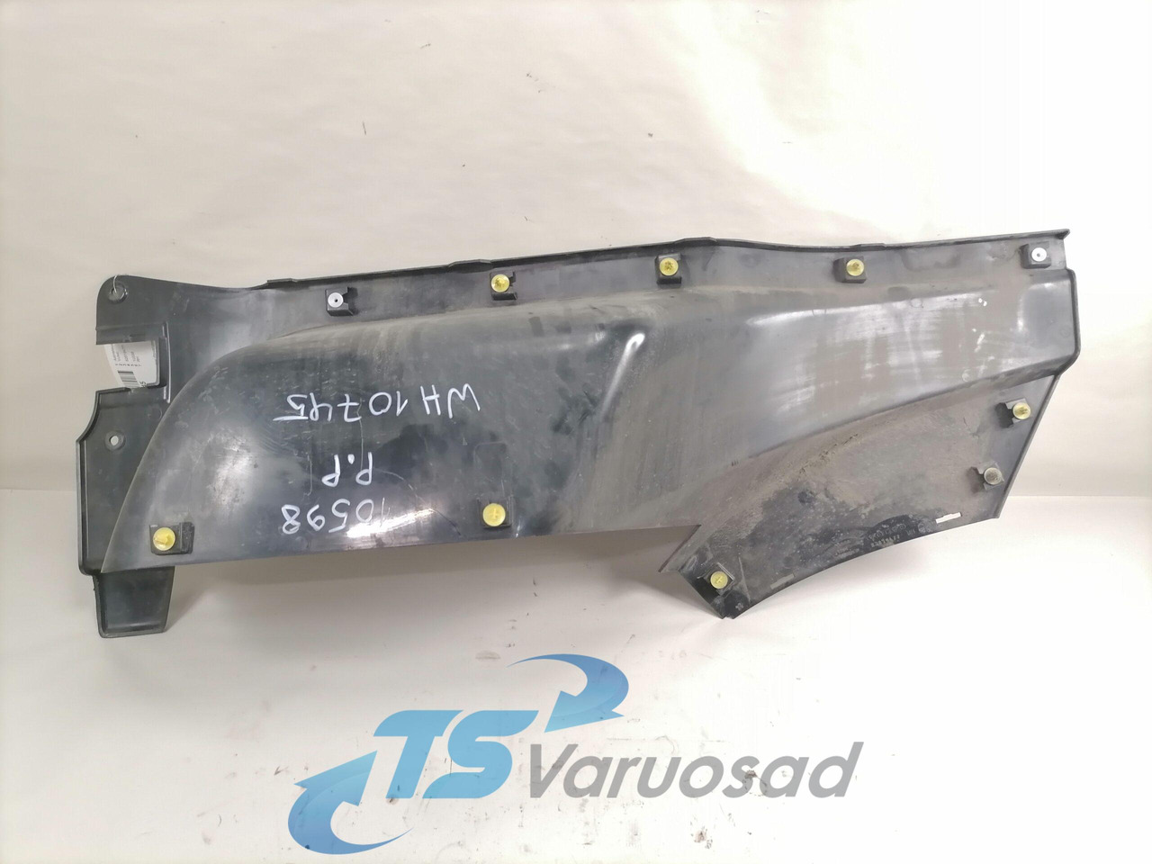 Volvo Astmelaua plastik 82819477 - Footstep for Truck: picture 3 Volvo Astmelaua plastik 82819477 - Footstep for Truck: picture 3