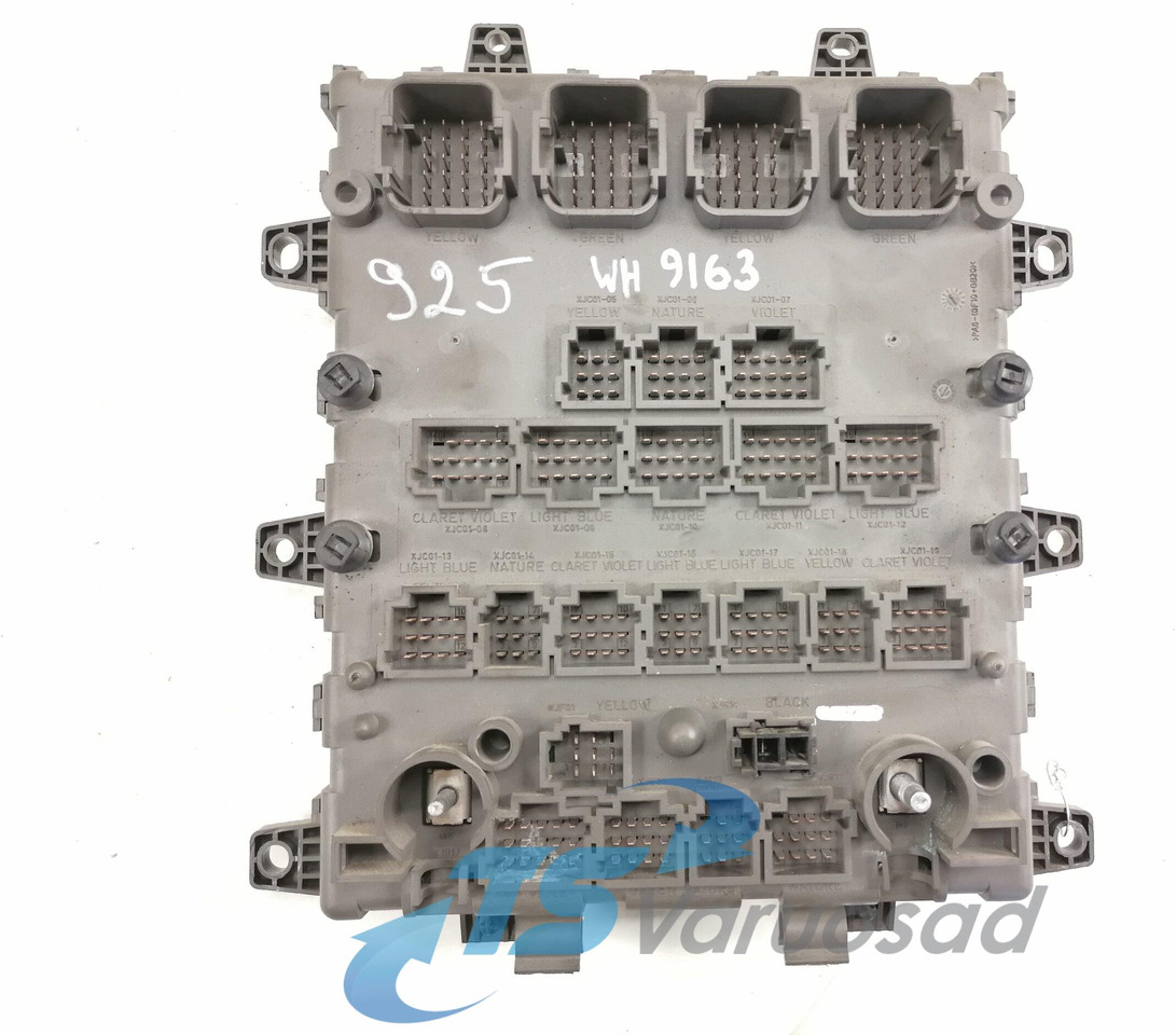 Volvo Central electric unit 7421079590 - Fuse for Truck: picture 3 Volvo Central electric unit 7421079590 - Fuse for Truck: picture 3