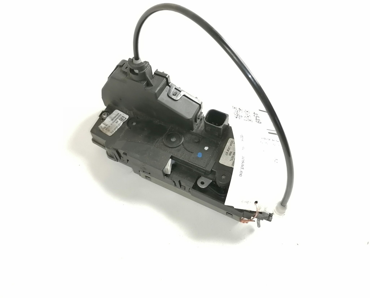 Volvo Door lock 84012032 - Door and parts for Truck: picture 1 Volvo Door lock 84012032 - Door and parts for Truck: picture 1