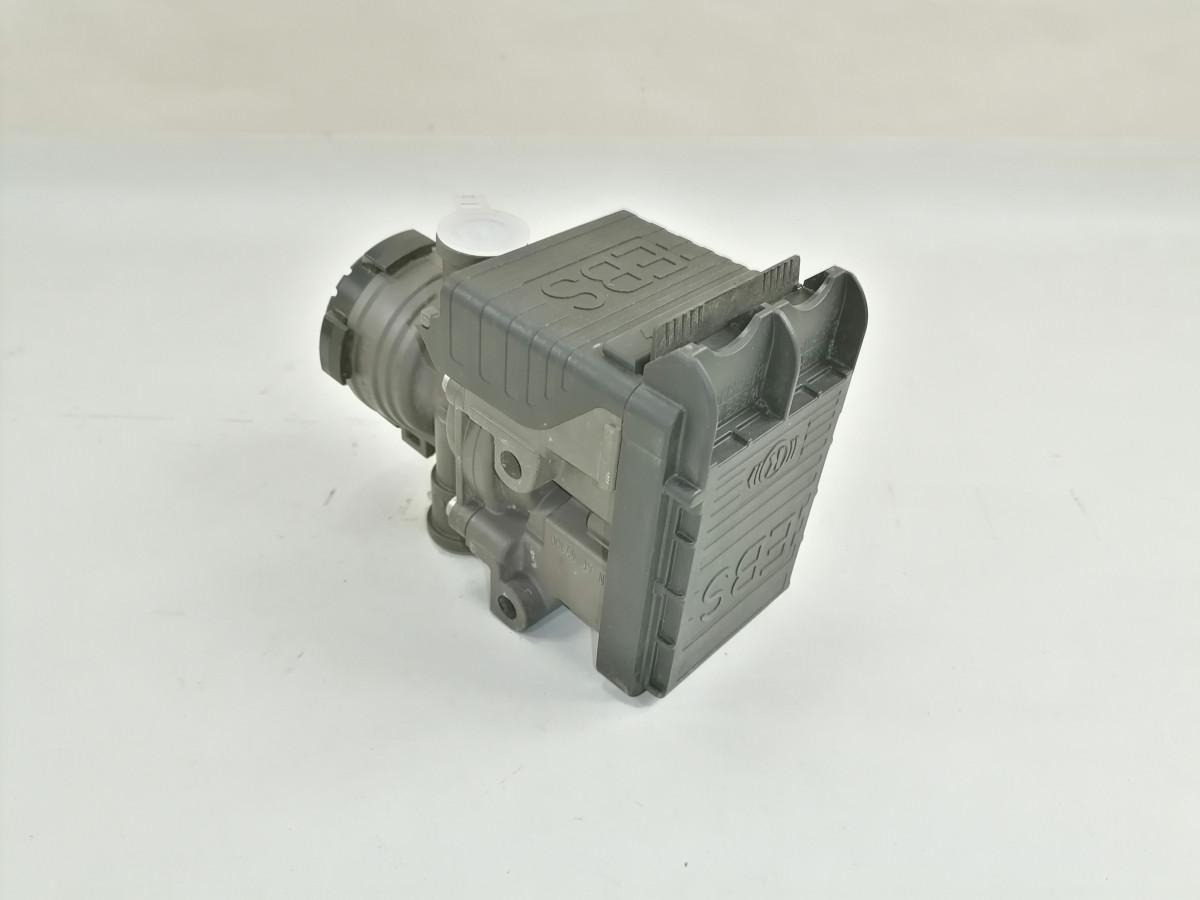 Volvo EBS brake valve 22225550 - Brake valve for Truck: picture 3 Volvo EBS brake valve 22225550 - Brake valve for Truck: picture 3