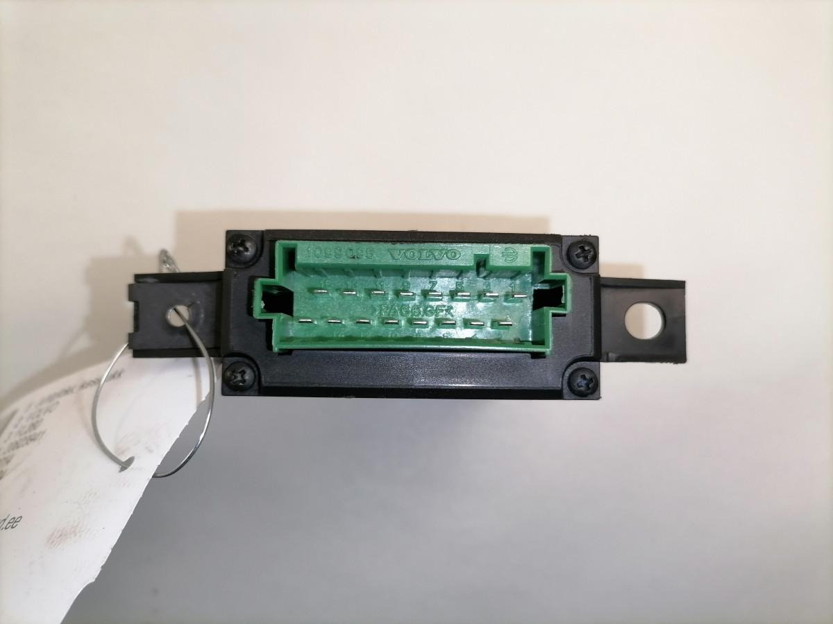 Volvo Ecu, door lock 20823941 - ECU for Truck: picture 3 Volvo Ecu, door lock 20823941 - ECU for Truck: picture 3