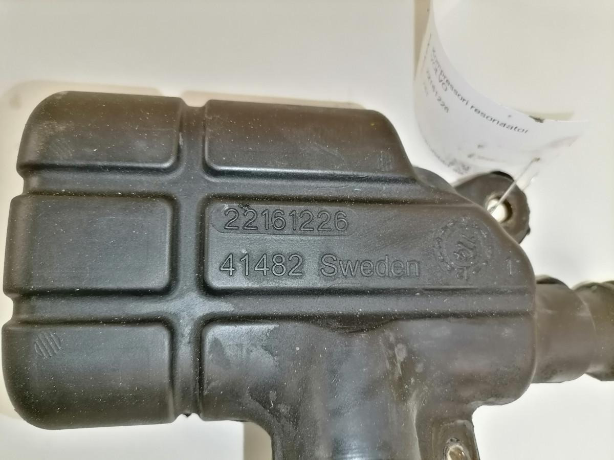 Volvo Kompressori resonaator 22161226 - Air brake compressor for Truck: picture 5 Volvo Kompressori resonaator 22161226 - Air brake compressor for Truck: picture 5