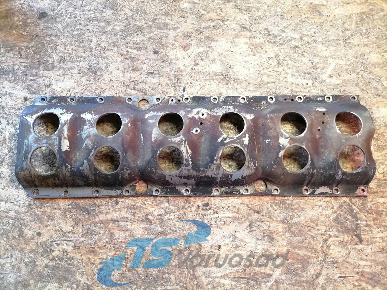 Volvo Ladder frame 21644620 - Oil pan for Truck: picture 1 Volvo Ladder frame 21644620 - Oil pan for Truck: picture 1