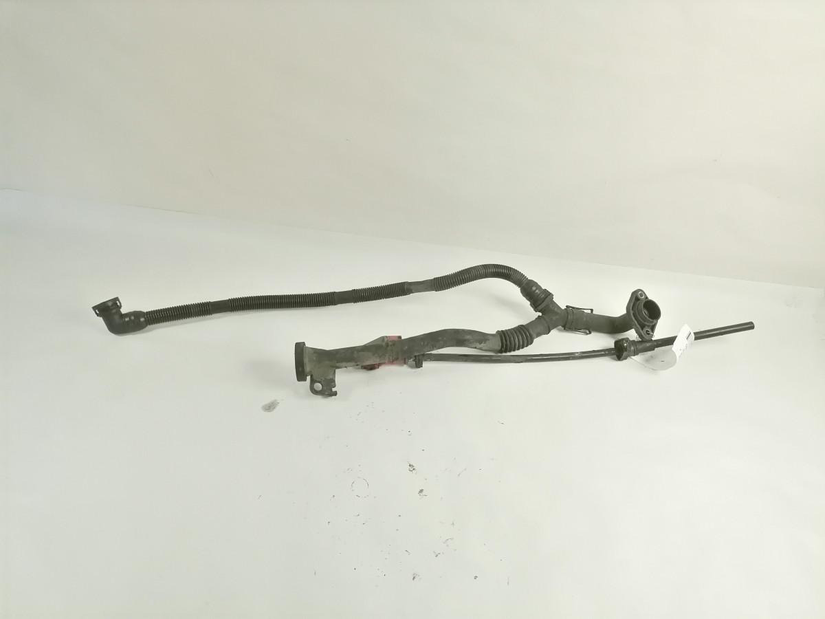 Volvo Oil pipe 22093225 - Engine and parts for Truck: picture 2 Volvo Oil pipe 22093225 - Engine and parts for Truck: picture 2