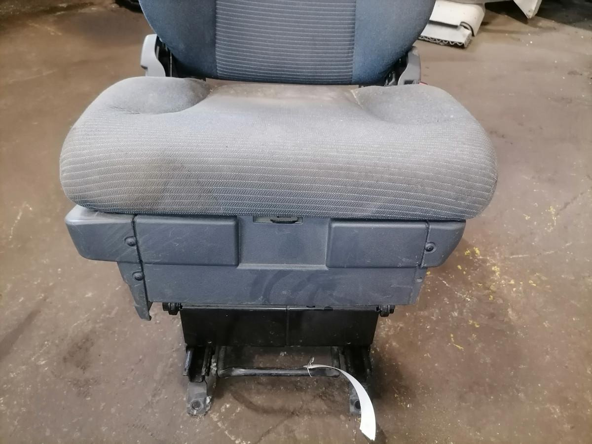 Volvo Passenger seat 20862627 - Seat for Truck: picture 3 Volvo Passenger seat 20862627 - Seat for Truck: picture 3