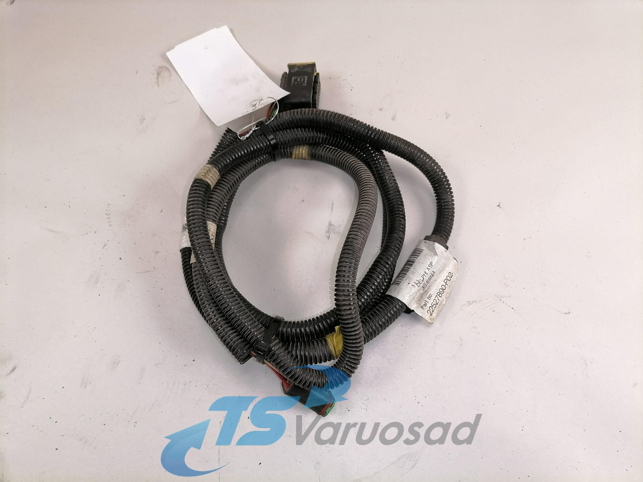 Volvo Raami juhtmestik 22527890 - Universal part for Truck: picture 1 Volvo Raami juhtmestik 22527890 - Universal part for Truck: picture 1