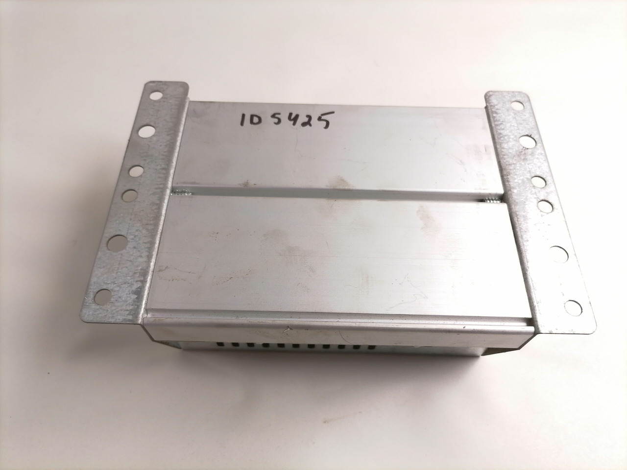 Volvo Radio Memory Backup 20455097 - ECU for Truck: picture 5 Volvo Radio Memory Backup 20455097 - ECU for Truck: picture 5