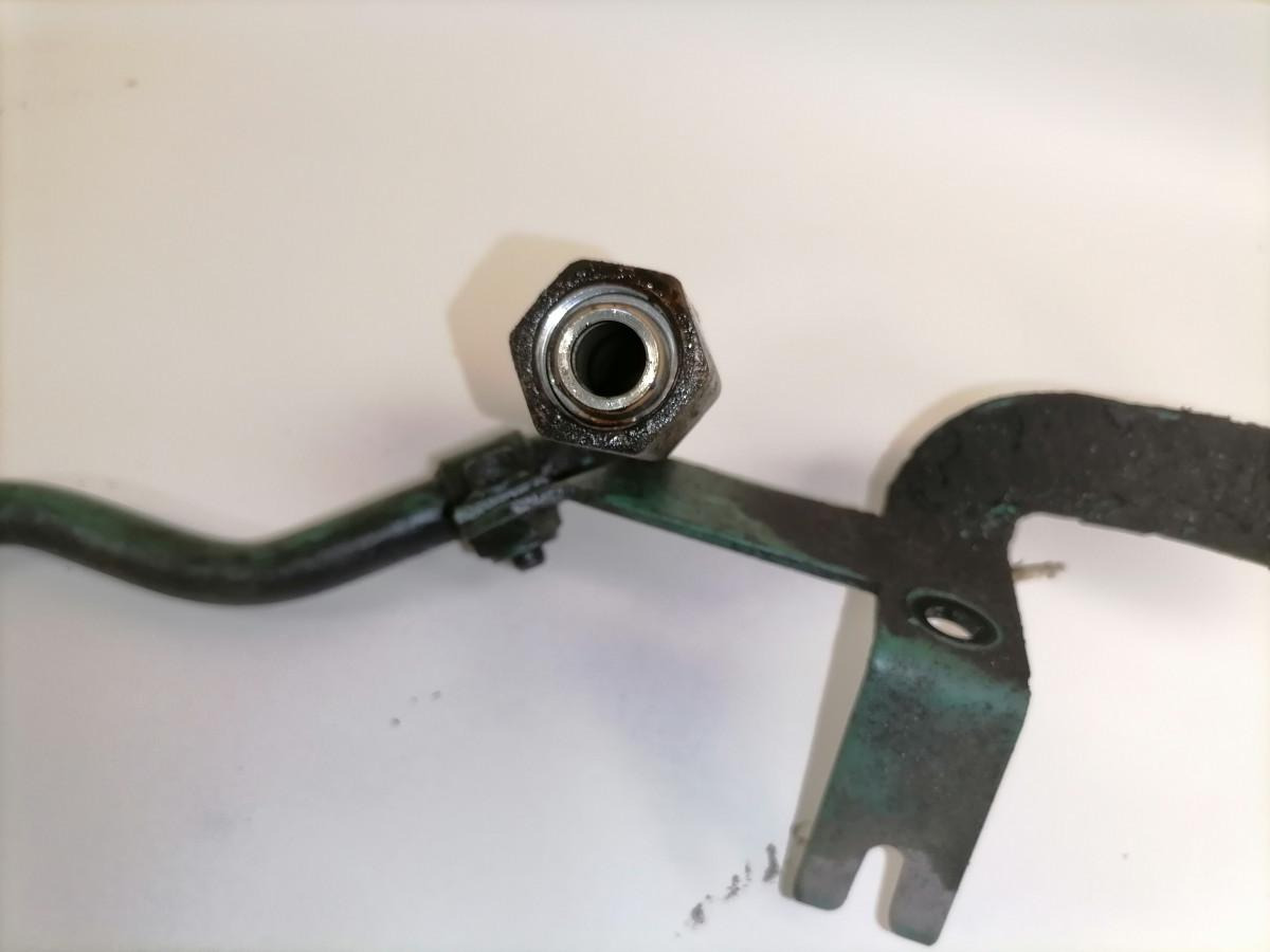 Volvo Roolisüsteemi õlitoru 22202604 - Steering hose for Truck: picture 3 Volvo Roolisüsteemi õlitoru 22202604 - Steering hose for Truck: picture 3