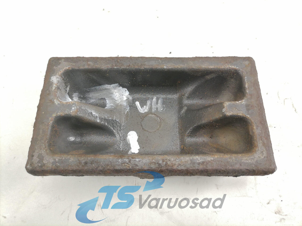 Volvo Spring plate 20734017 - Suspension for Truck: picture 3 Volvo Spring plate 20734017 - Suspension for Truck: picture 3