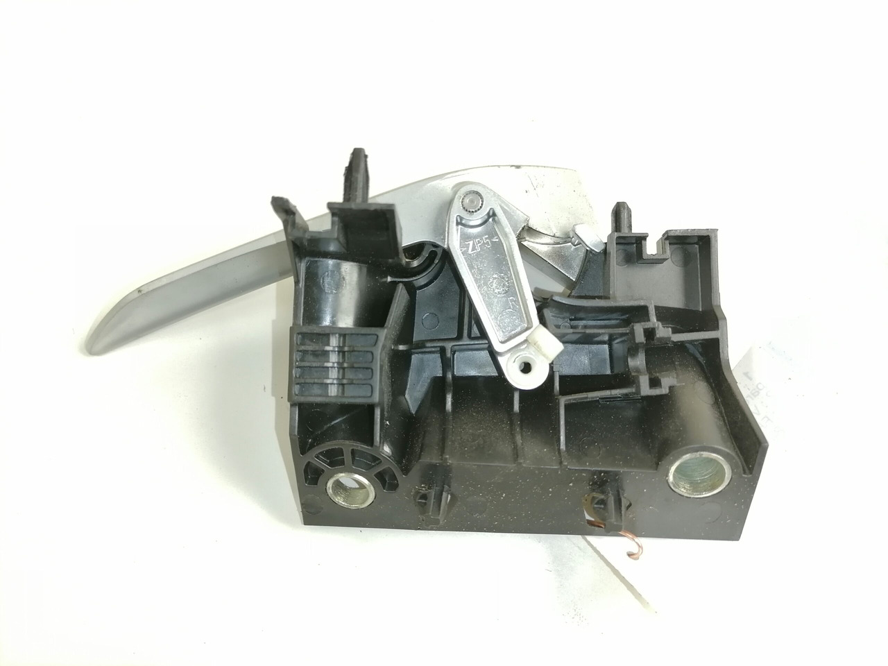 Volvo Ukselink, sisemine parem 84012027 - Door and parts for Truck: picture 2 Volvo Ukselink, sisemine parem 84012027 - Door and parts for Truck: picture 2