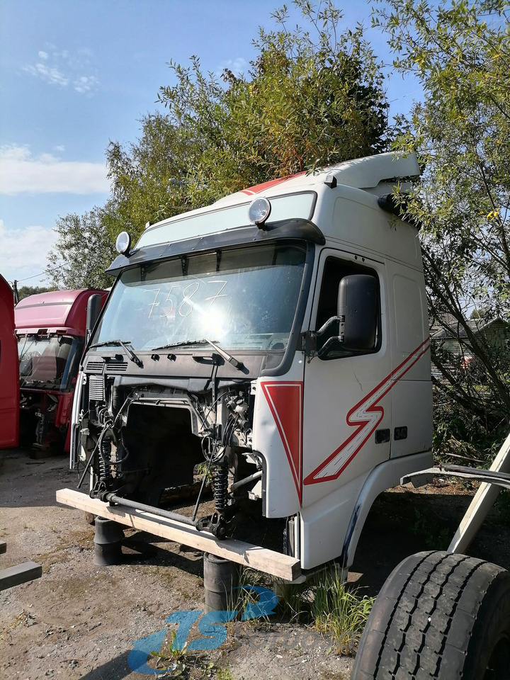 Volvo Volvo kabiin 3091788 - Cab and interior for Truck: picture 4 Volvo Volvo kabiin 3091788 - Cab and interior for Truck: picture 4