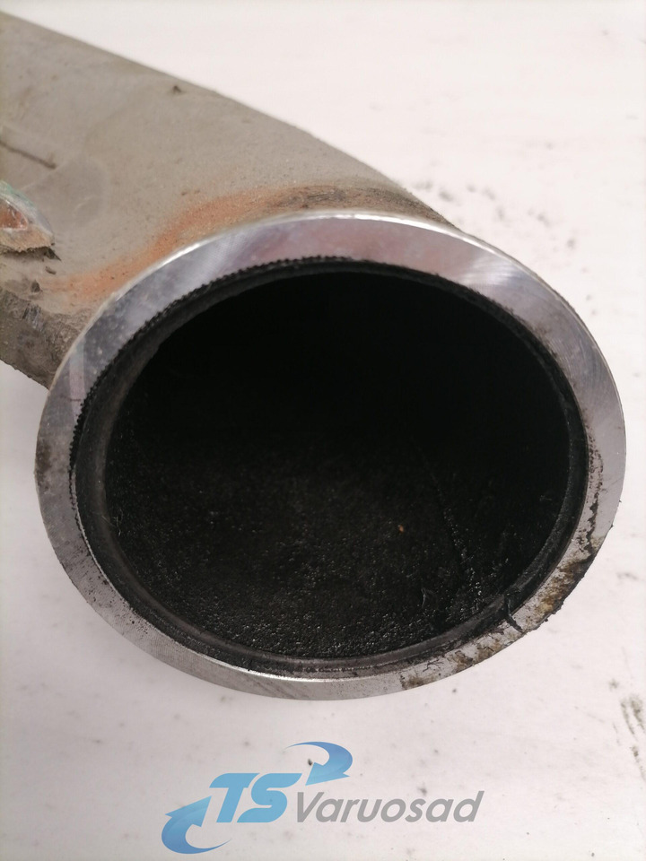 Volvo intercooler pipe 20522119 - Intercooler for Truck: picture 4 Volvo intercooler pipe 20522119 - Intercooler for Truck: picture 4