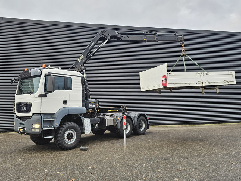 MAN TGS 26.480 6x6 / HIAB CRANE / TRACTOR + BOX TRUCK - Tractor unit: picture 1 MAN TGS 26.480 6x6 / HIAB CRANE / TRACTOR + BOX TRUCK - Tractor unit: picture 1