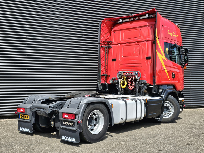 Scania R520 V8 4x2 / RETARDER / 2 TANKS - Tractor unit: picture 2 Scania R520 V8 4x2 / RETARDER / 2 TANKS - Tractor unit: picture 2