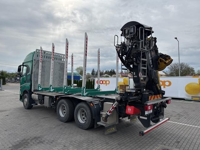 Iveco X-Way 570 - Crane truck: picture 2 Iveco X-Way 570 - Crane truck: picture 2