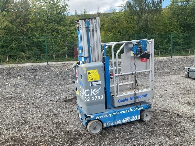 Genie GR20 - Articulated boom: picture 1 Genie GR20 - Articulated boom: picture 1