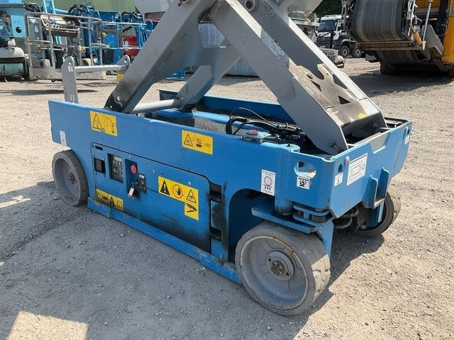 Scissor lift Genie GS1932: picture 18