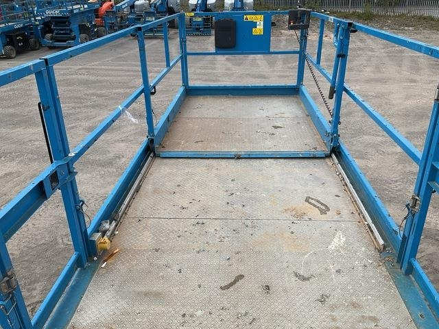 Scissor lift Genie GS5390: picture 24
