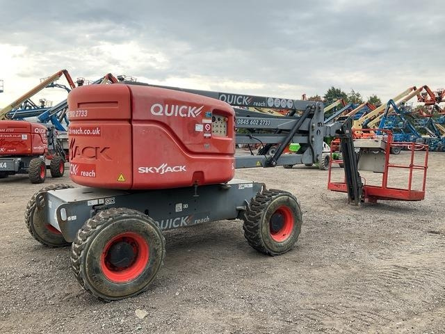 SkyJack SJ51AJ - Articulated boom: picture 3 SkyJack SJ51AJ - Articulated boom: picture 3