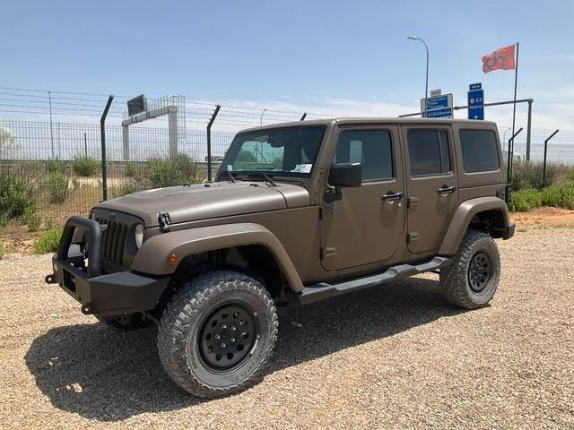 Car Jeep Wrangler JK Command: picture 1