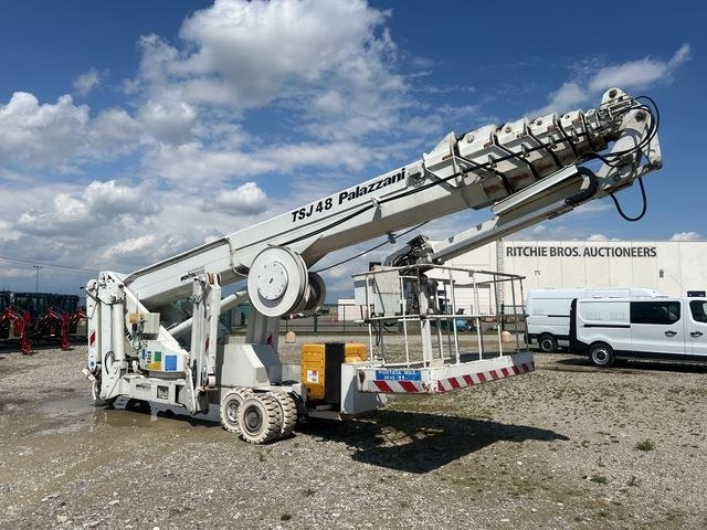 Palazzani TSJ 48 - Articulated boom: picture 4 Palazzani TSJ 48 - Articulated boom: picture 4