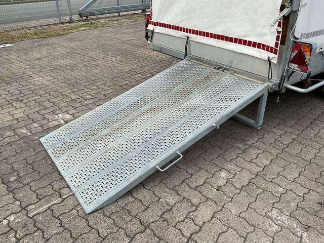 Curtainsider trailer Blomenröhr: picture 24
