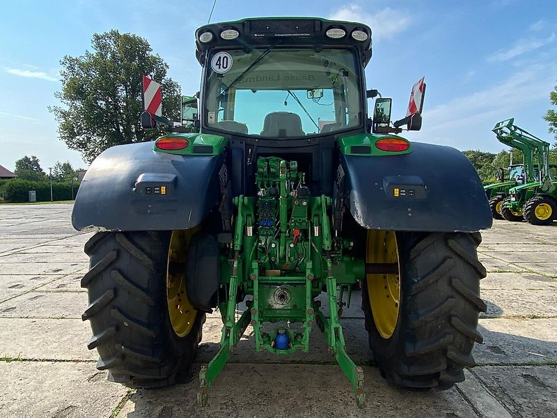 John Deere 6215R AutoPowr 50km/h - Farm tractor: picture 4 John Deere 6215R AutoPowr 50km/h - Farm tractor: picture 4