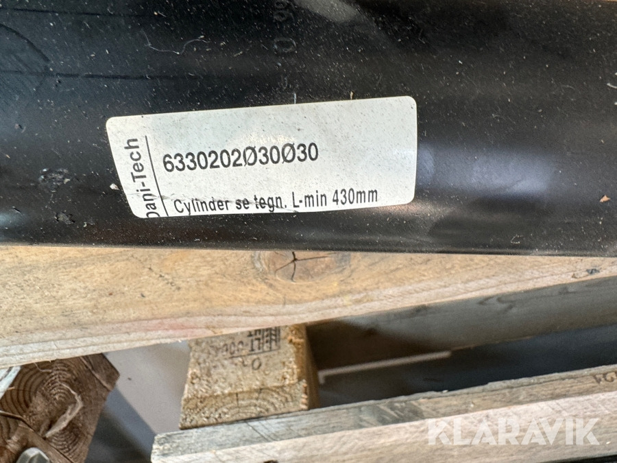 Diverse stempler Faroil - Construction equipment: picture 4 Diverse stempler Faroil - Construction equipment: picture 4