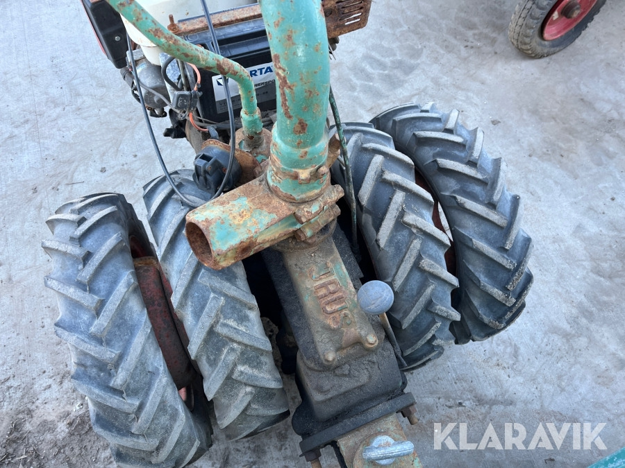 Municipal tractor Redskabsbærere JRUS med tilbehør    2 styk: picture 10
