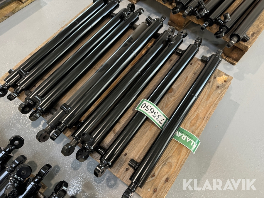 Stempler Faroil 10 styk - Construction equipment: picture 2 Stempler Faroil 10 styk - Construction equipment: picture 2