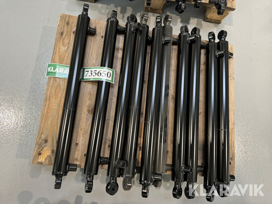 Stempler Faroil 10 styk - Construction equipment: picture 5 Stempler Faroil 10 styk - Construction equipment: picture 5