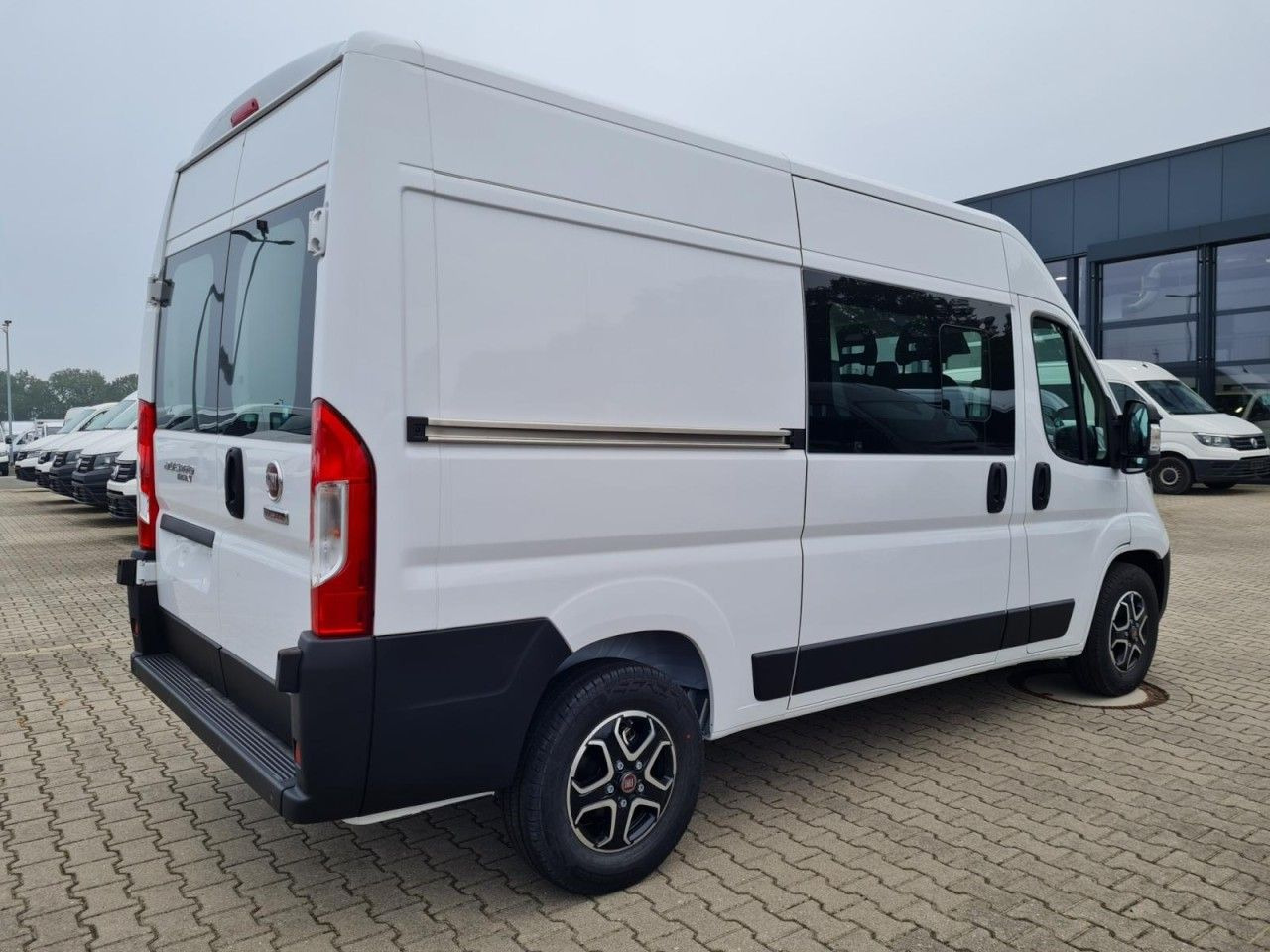 Fiat Ducato 35 Kasten Doka 7-Sitze 2x Schiebetür Maxi - Panel van, Combi van: picture 5 Fiat Ducato 35 Kasten Doka 7-Sitze 2x Schiebetür Maxi - Panel van, Combi van: picture 5