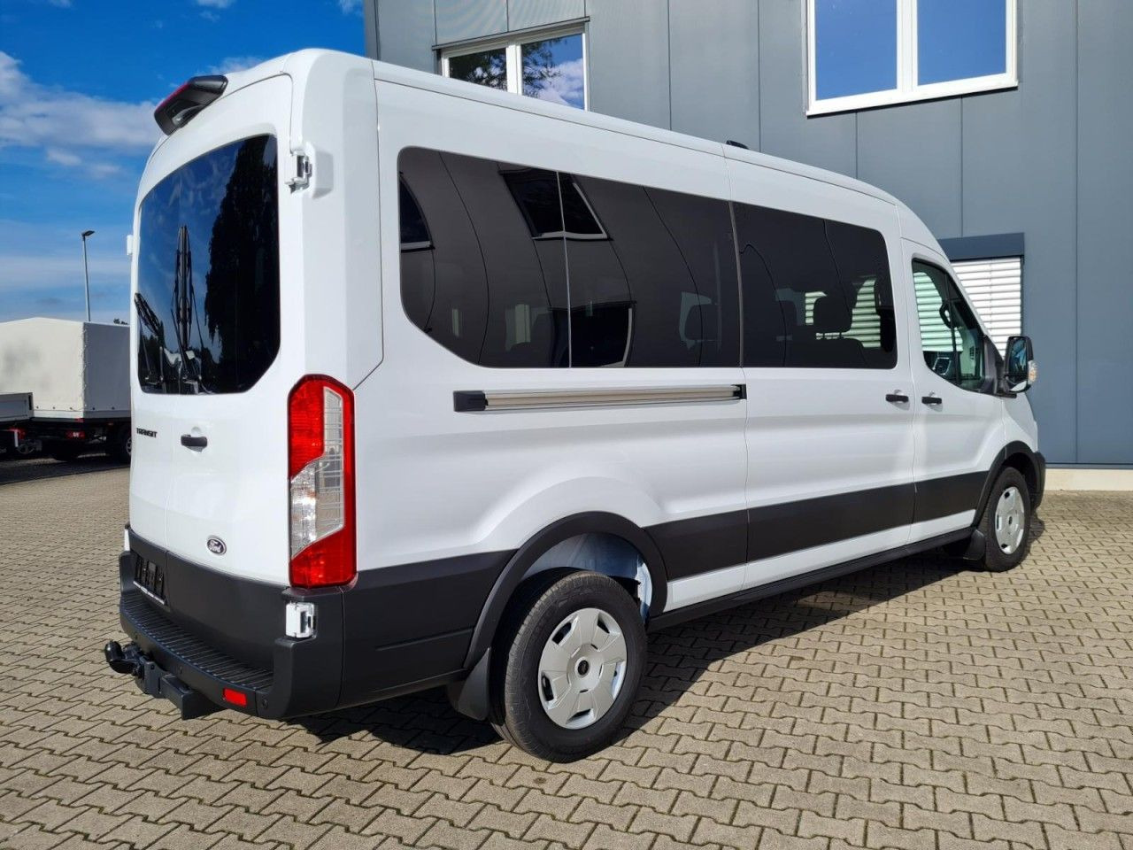 Ford Transit 350 Kombi TDCi L3 Trend 9 Sitzer AUTOMAT - Passenger van: picture 4 Ford Transit 350 Kombi TDCi L3 Trend 9 Sitzer AUTOMAT - Passenger van: picture 4