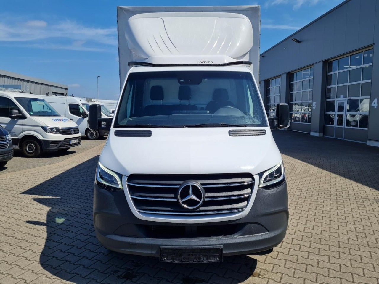 Mercedes-Benz Sprinter 317 Pritsche Plane 10 Pal. RWD LED - Curtain side van: picture 2 Mercedes-Benz Sprinter 317 Pritsche Plane 10 Pal. RWD LED - Curtain side van: picture 2